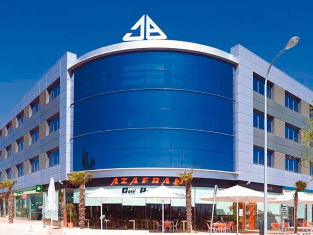 Edificio Son Rossinyol en el polígono Son Rossinyol de Palma de Mallorca en el año 2006