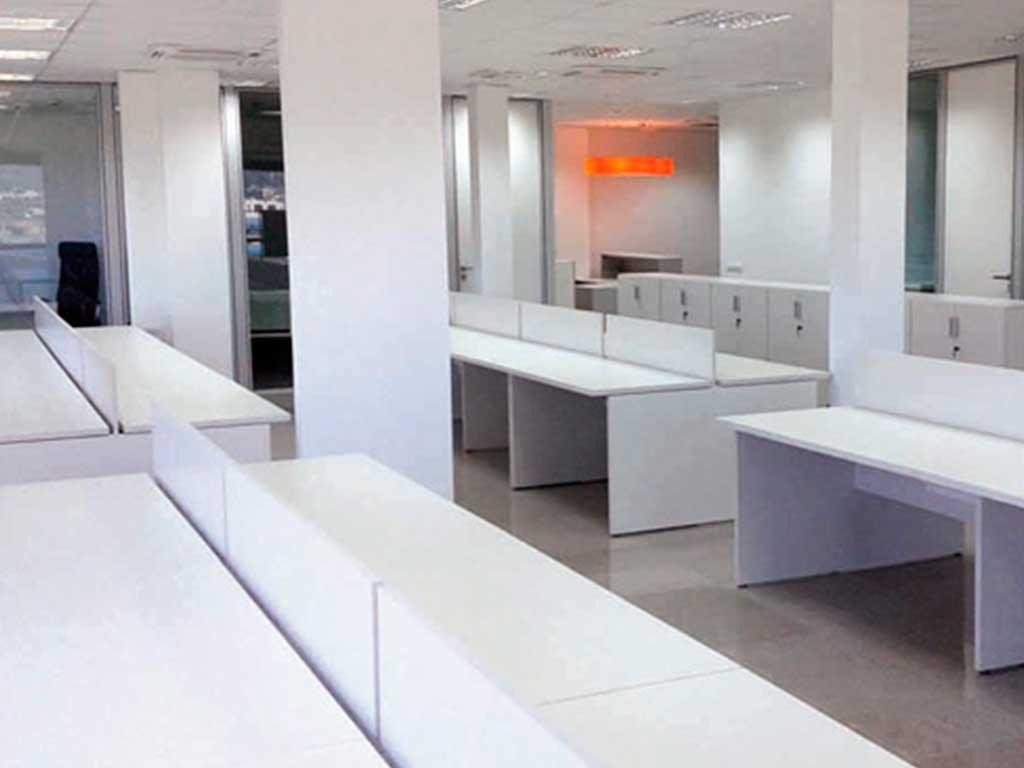 Reforma integral de las oficinas de la empresas Innovation Solutions de Palma de Mallorca en el año 2010