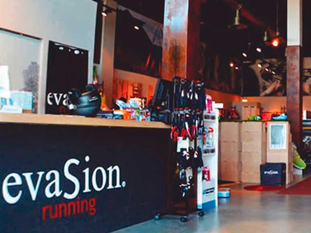 Reforma de tienda de Deportes Running de Palma de Mallorca en el año 2012